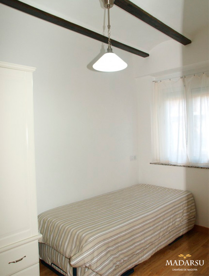 Dormitorio de doble de la Casa del Lago III