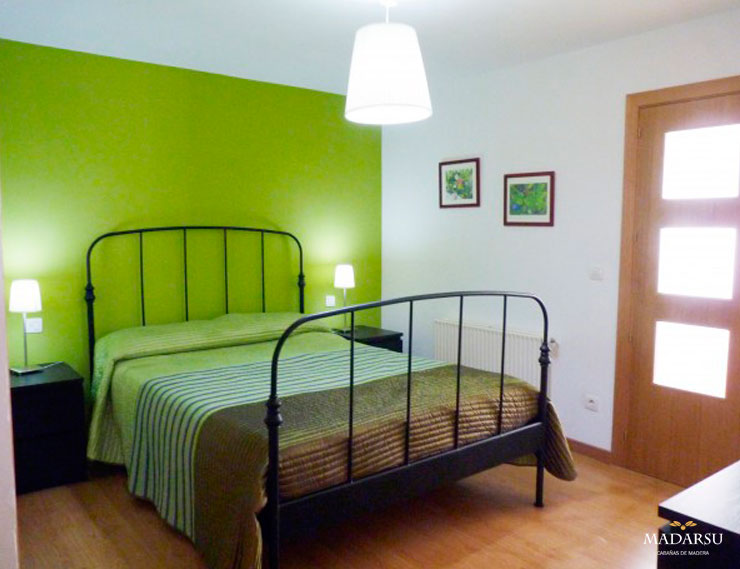 Dormitorio de matrimonio de la Casa del Lago I