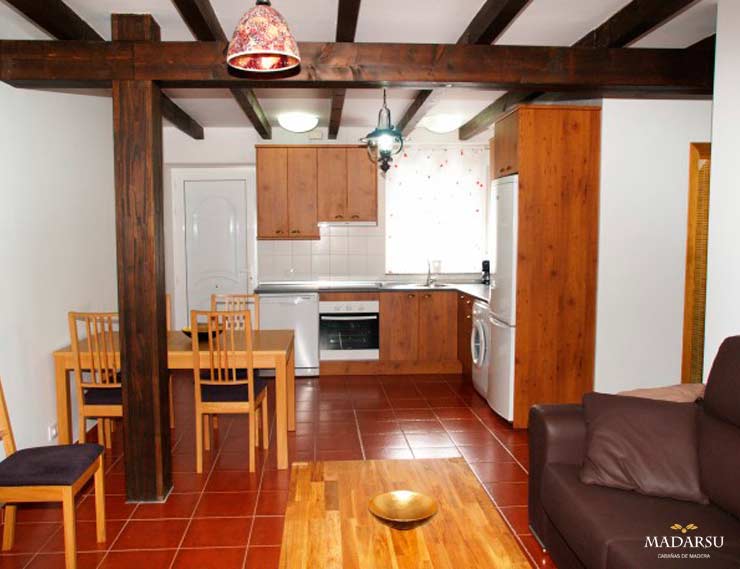 Salón Casa del Lago II, vista de la cocina
